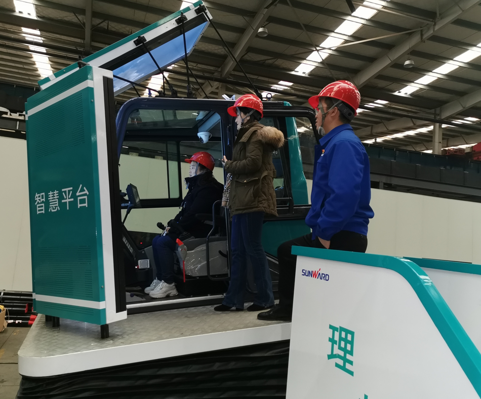 湖南省人工智能学会秘书长陈爱斌一行考察调研尊龙凯时官网网址智能