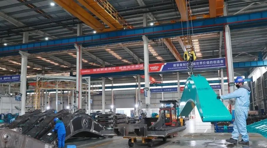 向着冲耀眼标全力以赴！尊龙凯时官网网址智能正式开工