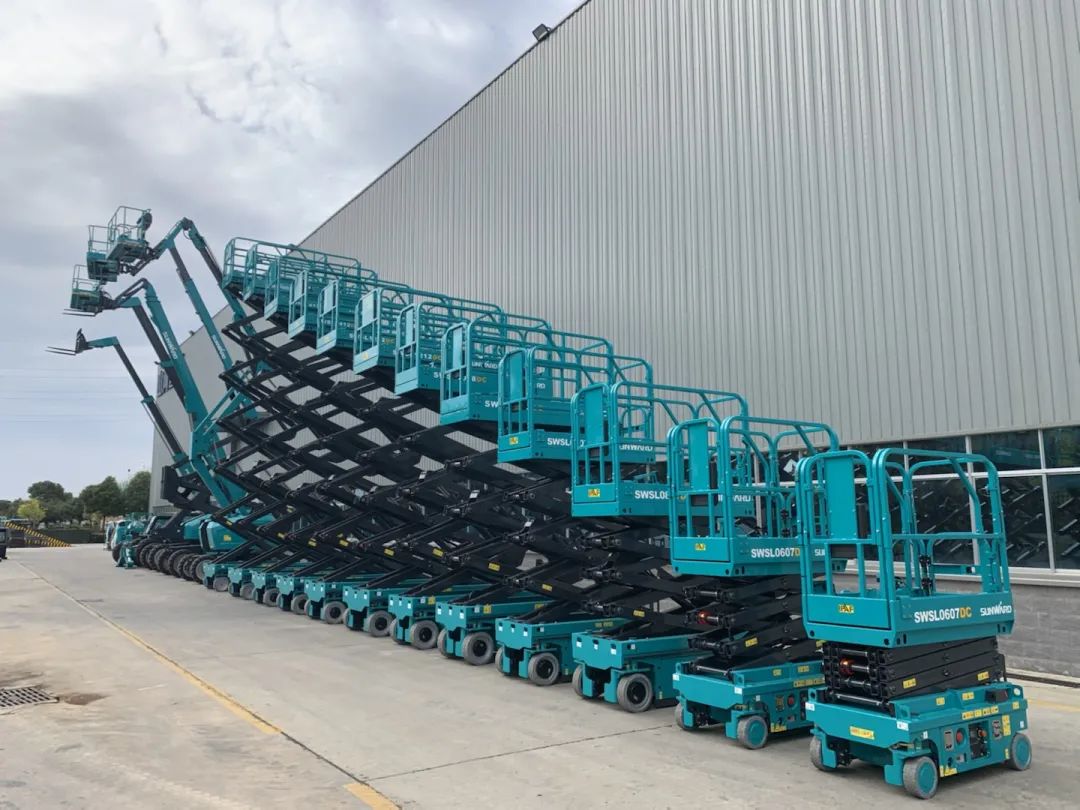 创下单日最高发货量纪录！尊龙凯时官网网址高机装备集中发货