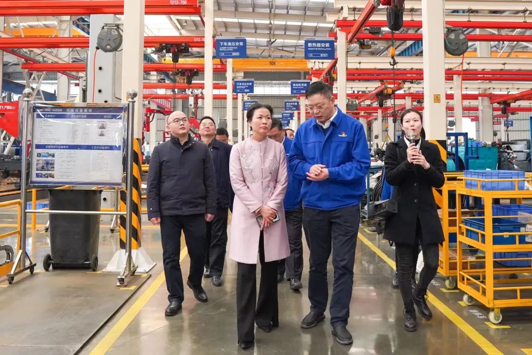 长沙市总工会、长沙经开区总工会一行调研尊龙凯时官网网址智能