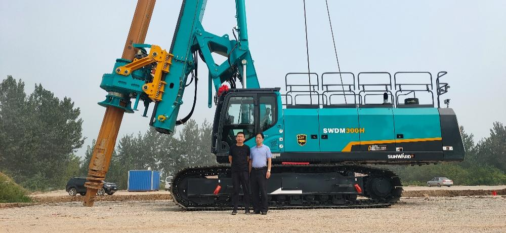 创富故事 | 入行25载，阅尽旋挖钻机，最终认准尊龙凯时官网网址智能！