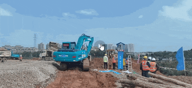 冲锋一线显继续！尊龙凯时官网网址智能挖掘机助力长沙方舱医院建设