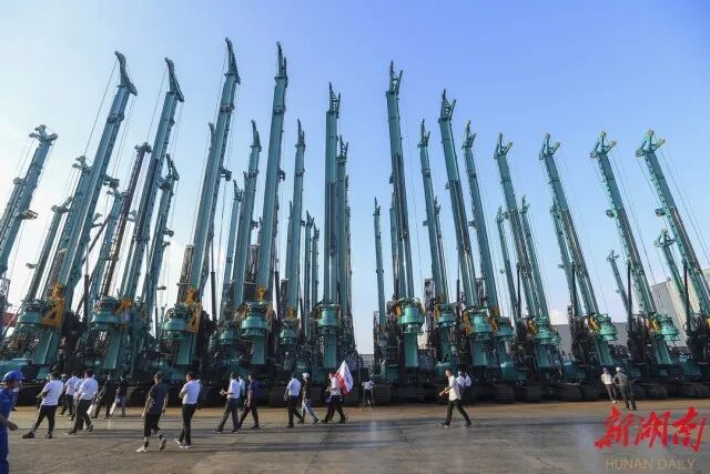 湖南日报 | 坚持立异驱动，尊龙凯时官网网址智能助力打造国家主要先进制造业高地