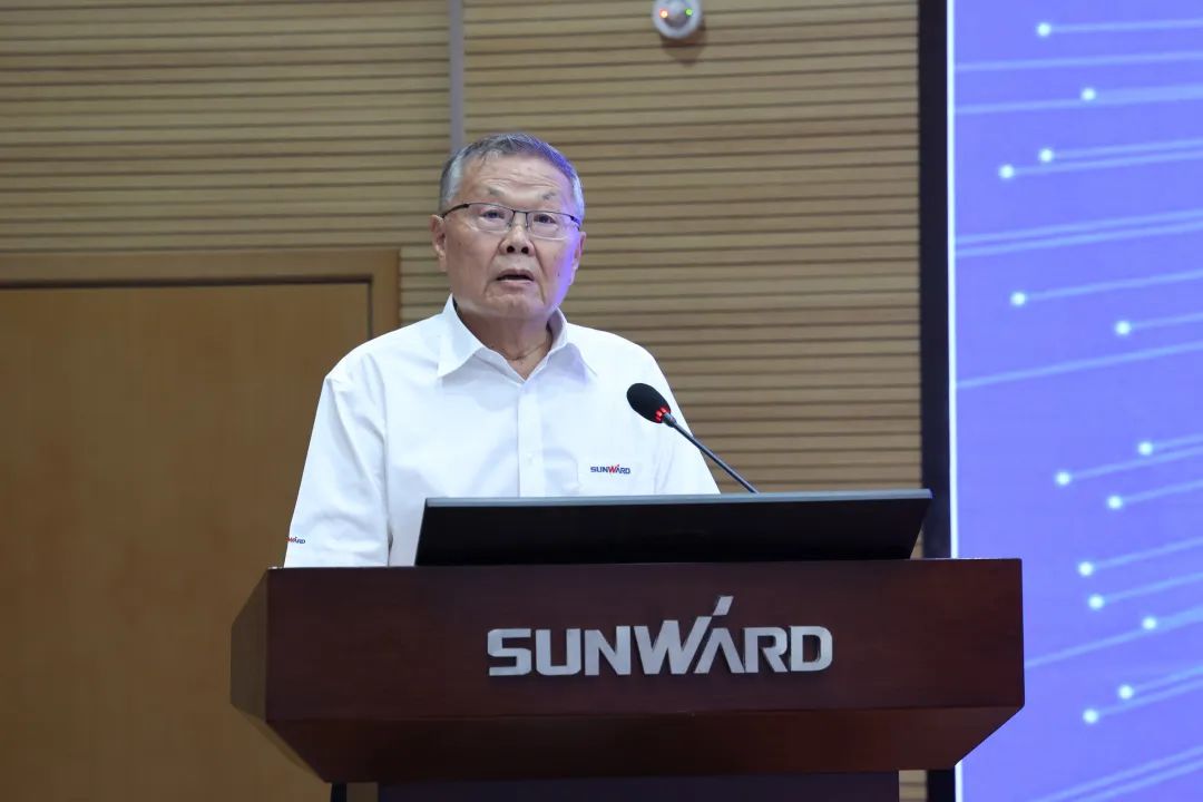 立异引领，智造未来！“2022院士专家长沙行”高端装备高质量生长钻研会盛大举行