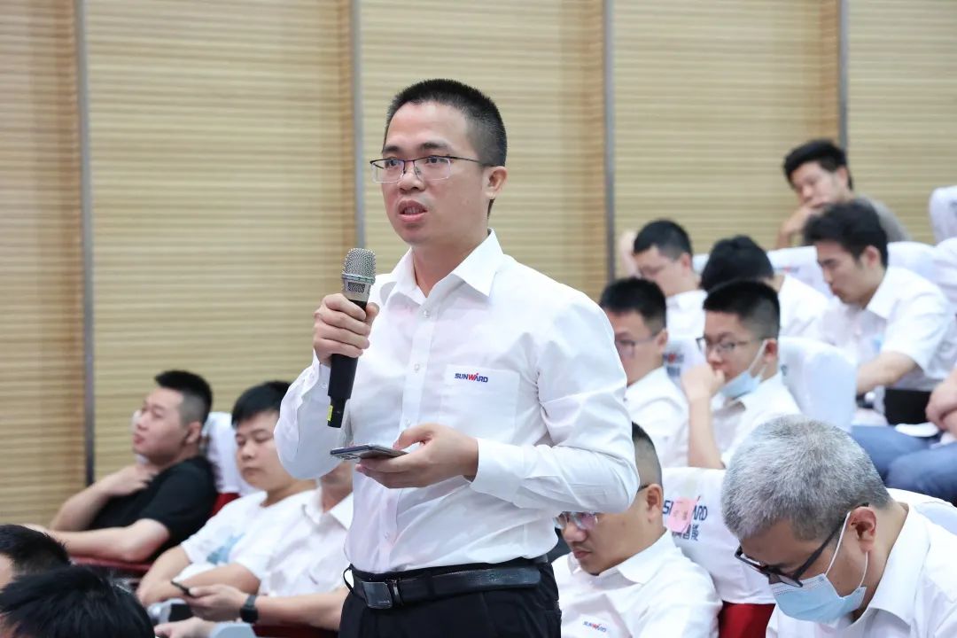 立异引领，智造未来！“2022院士专家长沙行”高端装备高质量生长钻研会盛大举行