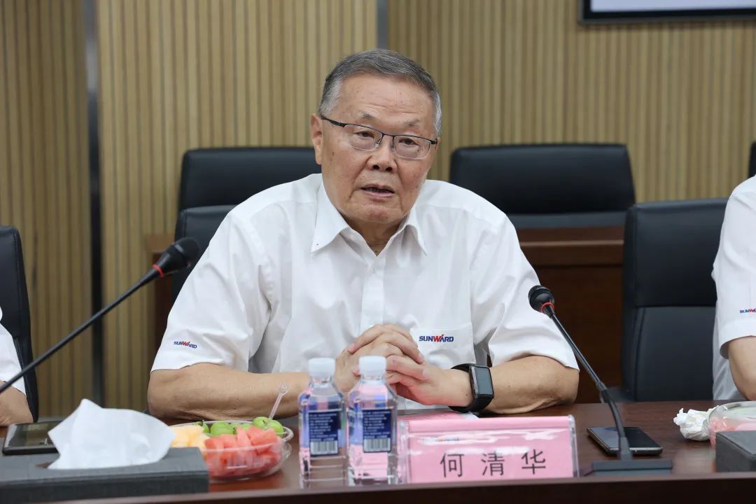 紫金矿业集团党委书记、董事长陈景河莅临尊龙凯时官网网址智能考察交流