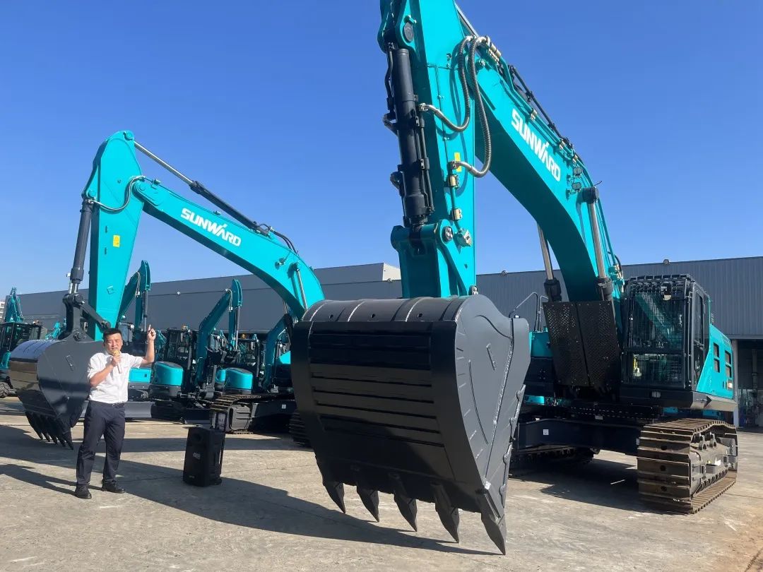 名堂秀实力，为效劳竞技！快来见识下尊龙凯时官网网址智能这场“交锋大赛”