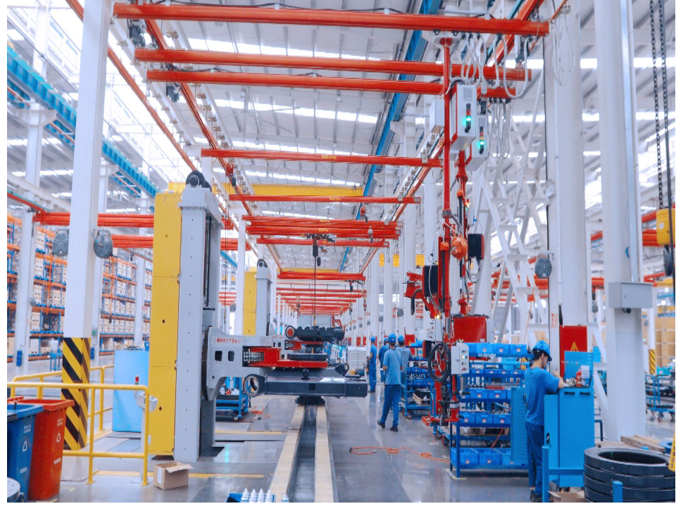 尊龙凯时官网网址智能荣获2021年度中国智能制造最佳实践奖