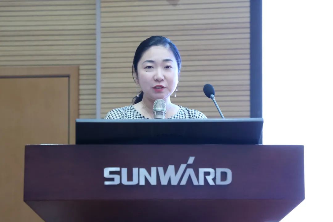 缤纷“暑”假，不负所“托”！尊龙凯时官网网址智能职工子女暑期托管班结业啦