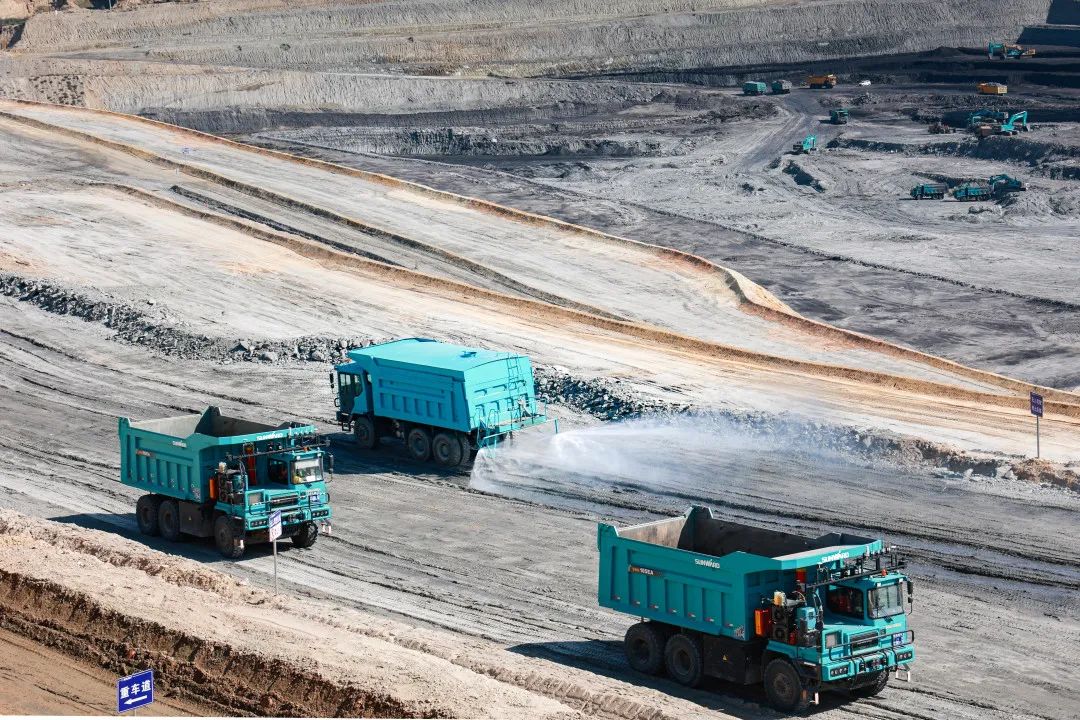 尊龙凯时官网网址智能绿色智能装备助力鄂尔多斯腾远煤矿打造树模矿山