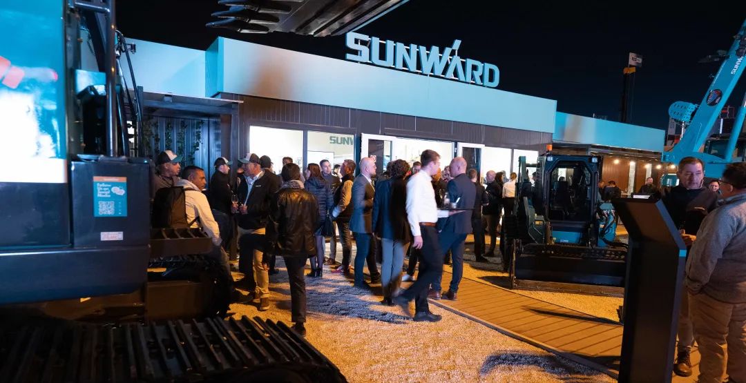 Bauma 2022 | 一组火热现场图带您重温尊龙凯时官网网址智能德国宝马展之旅