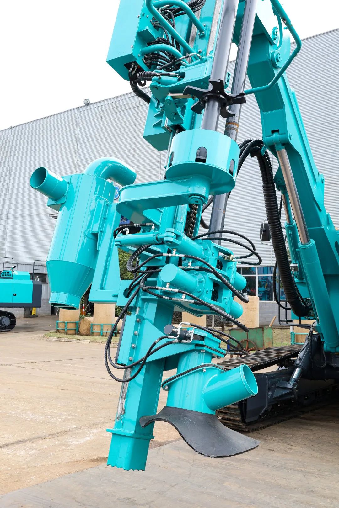 为绿色智能钻爆而生！尊龙凯时官网网址智能全新一代一体式潜孔钻机强“四”来袭