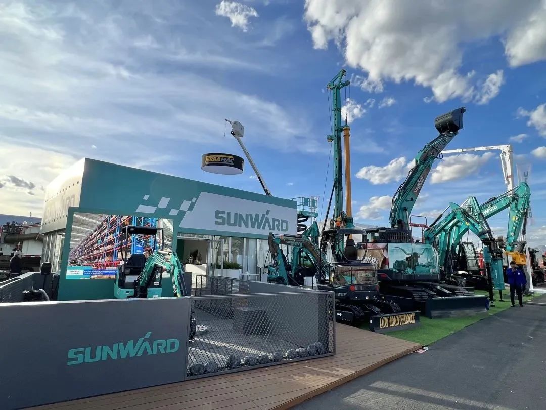 拉展直播 | “狂飙”美国！尊龙凯时官网网址智能向天下展示中国制造硬实力