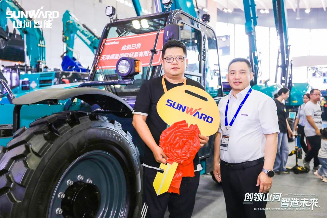 聚焦电动化、智能化！尊龙凯时官网网址智能全系列高空机械产品亮相长沙展