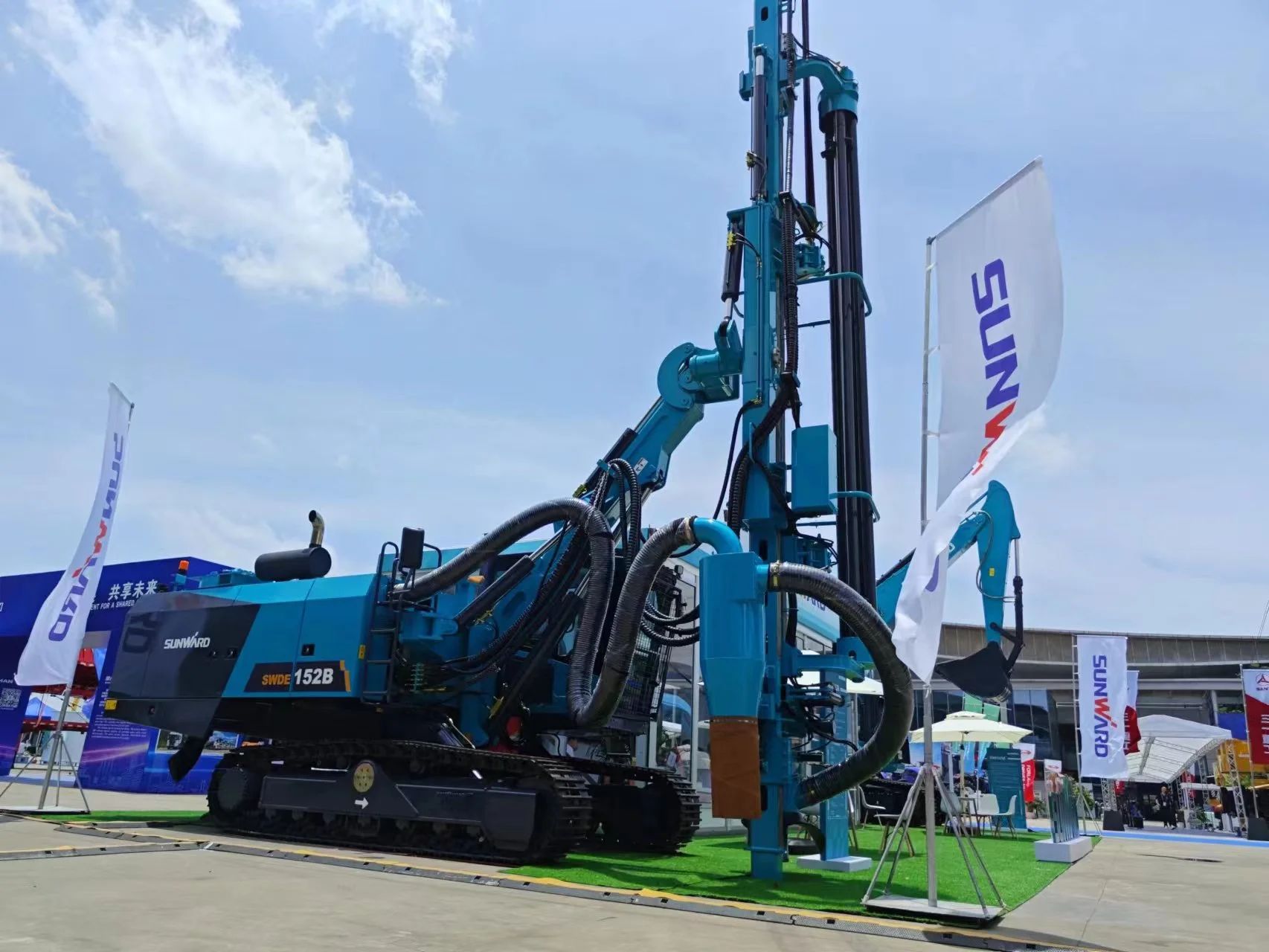 逐梦非洲，携手偕行！尊龙凯时官网网址智能亮相第三届中非经贸展览会