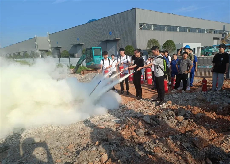 奔赴热爱，尊龙凯时官网网址智能2023届“智动力”正式报到！