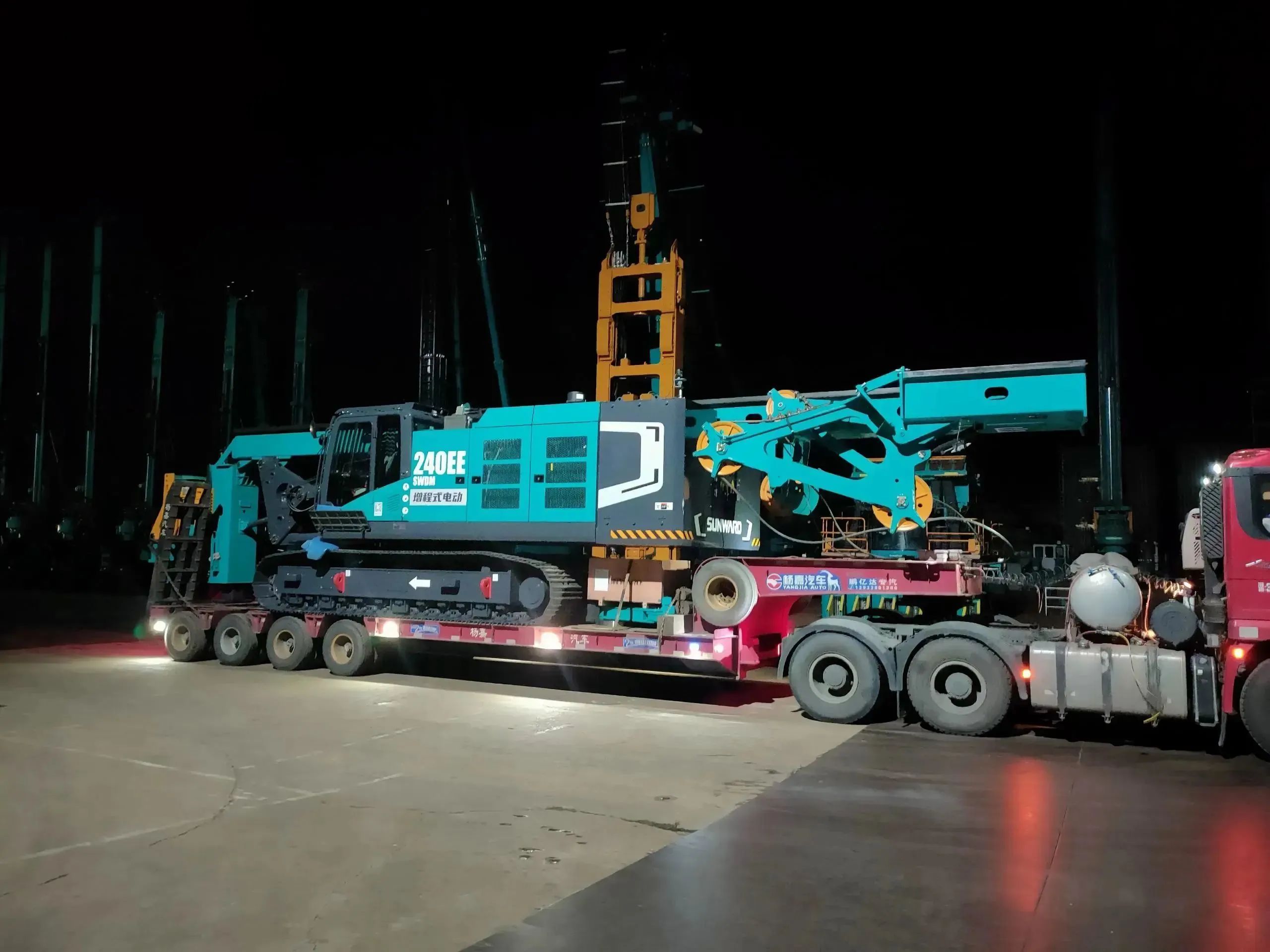 “零故障”“低能耗”！尊龙凯时官网网址智能增程式电动旋挖钻机惊艳首秀