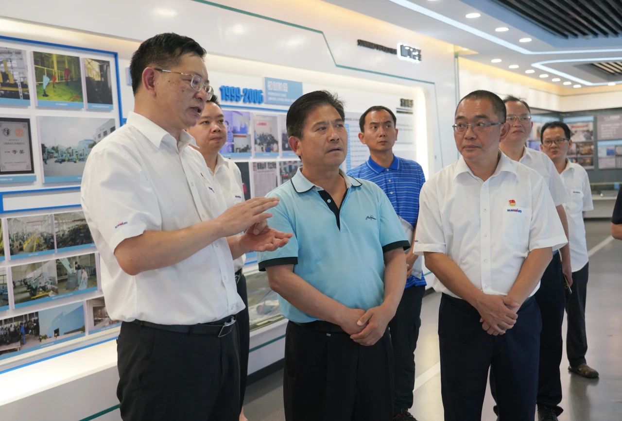 中国贸促会调研尊龙凯时官网网址智能