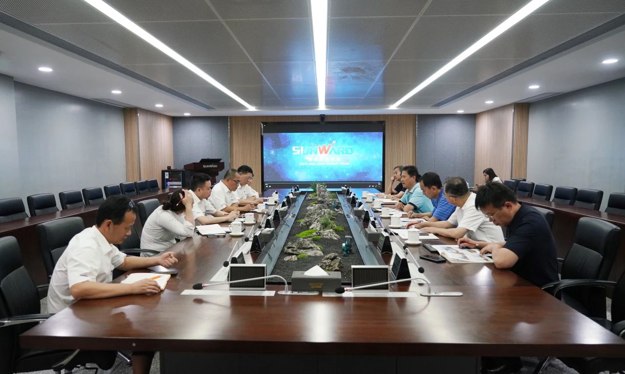 中国贸促会调研尊龙凯时官网网址智能