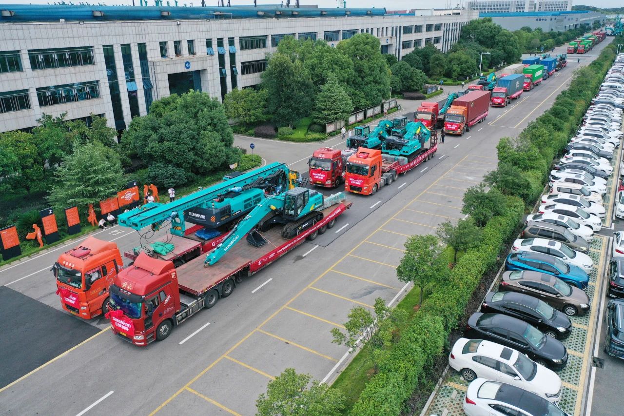 一连进军国际市。∽鹆惫偻分悄芙偬ㄗ氨讣蟹⒒