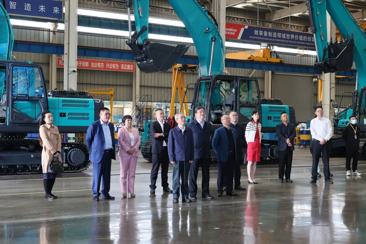 天下工商联副主席寿子琪调研尊龙凯时官网网址智能