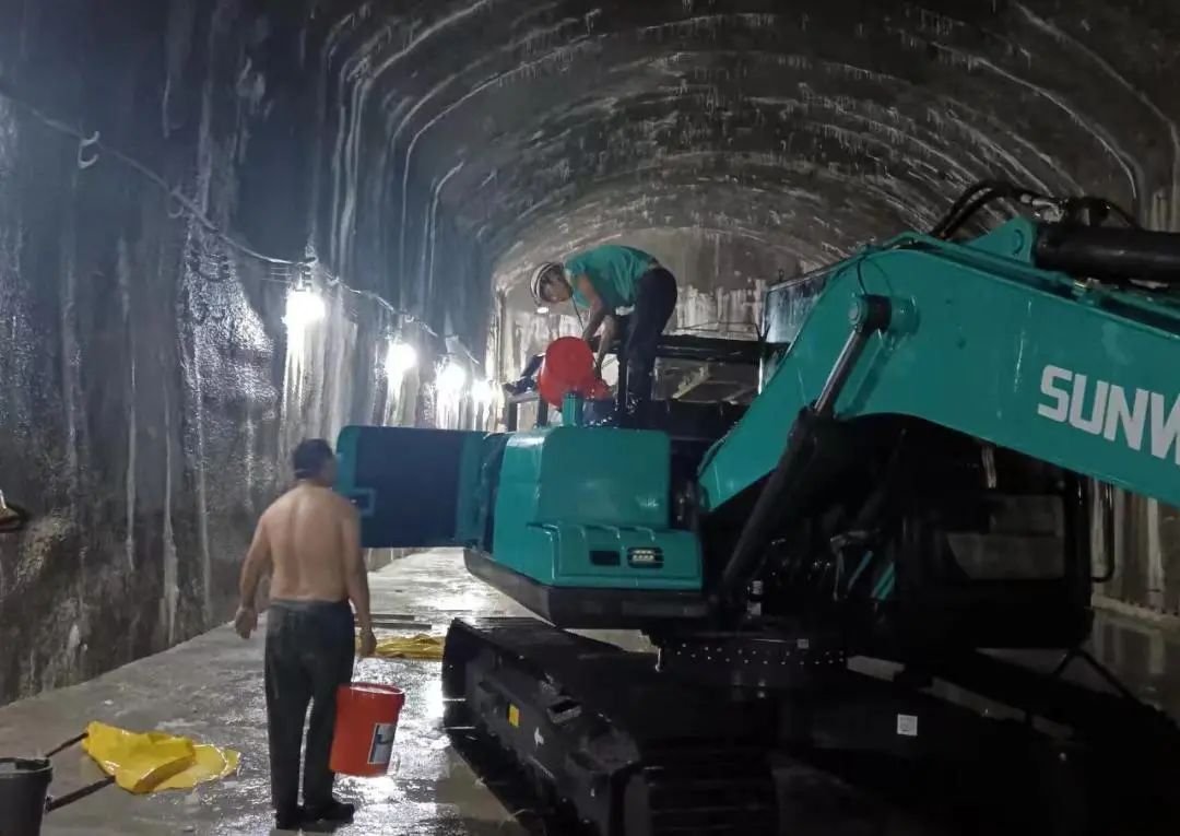 尊龙凯时官网网址智能售后效劳：全力以赴，付与机械生命与活力