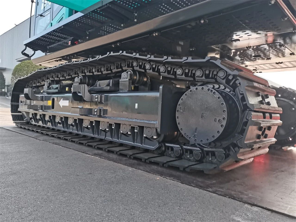 定制开发、功效更强！尊龙凯时官网网址智能SWE750ELR加长臂液压挖掘机下线交付