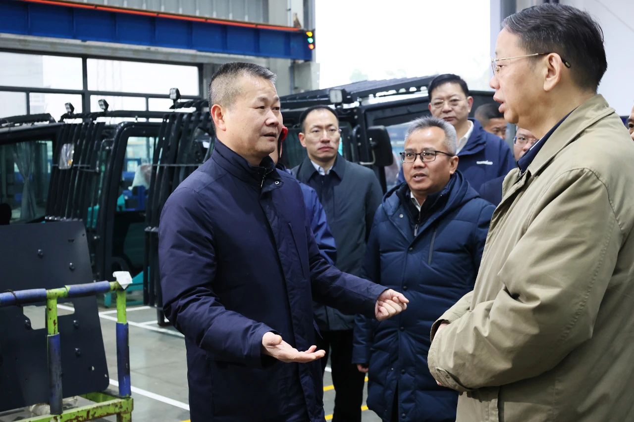 文树勋带队走访调研尊龙凯时官网网址智能