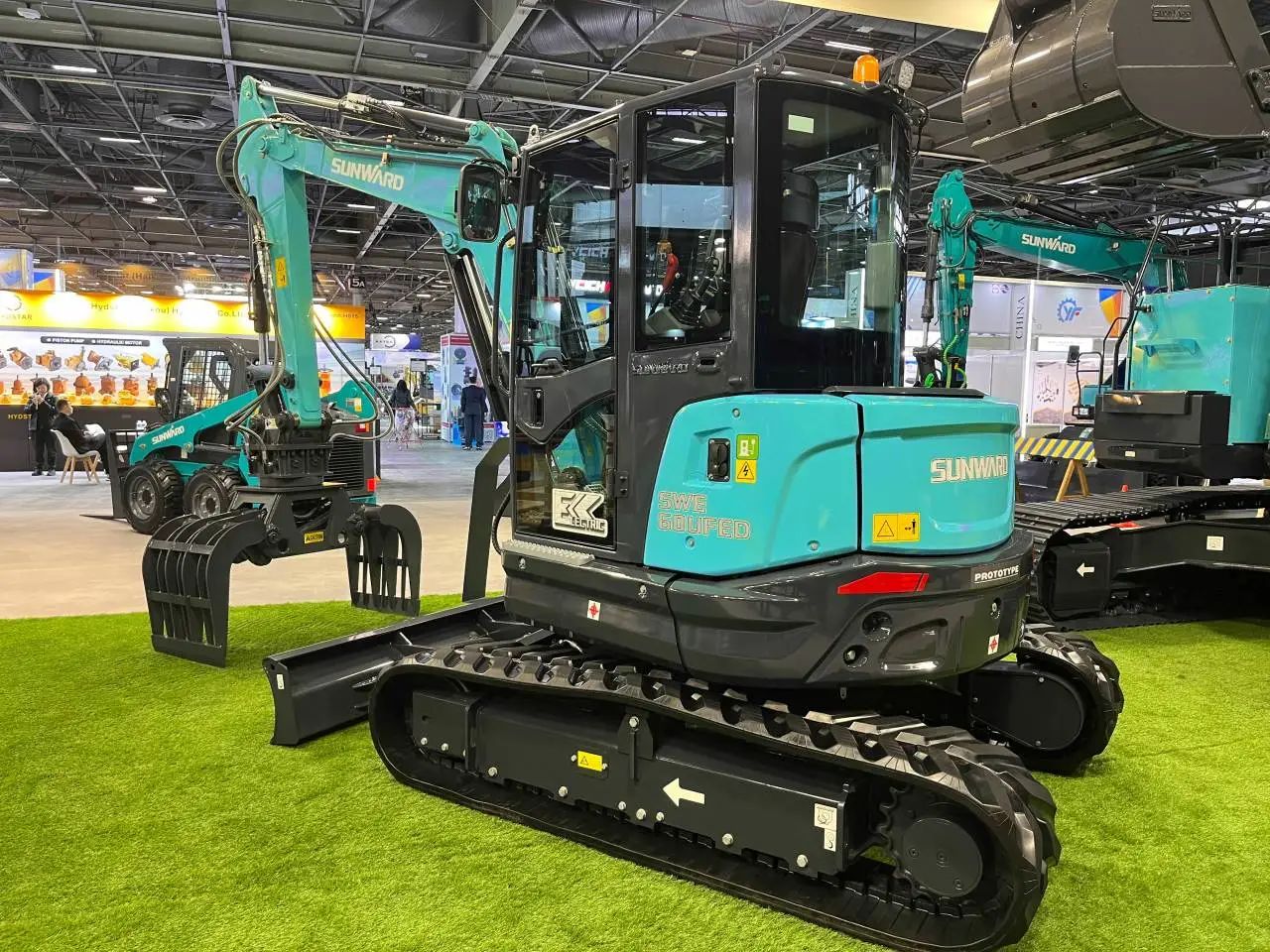 赢战INTERMAT 2024！尊龙凯时官网网址智能土方机械深耕全球高端市场