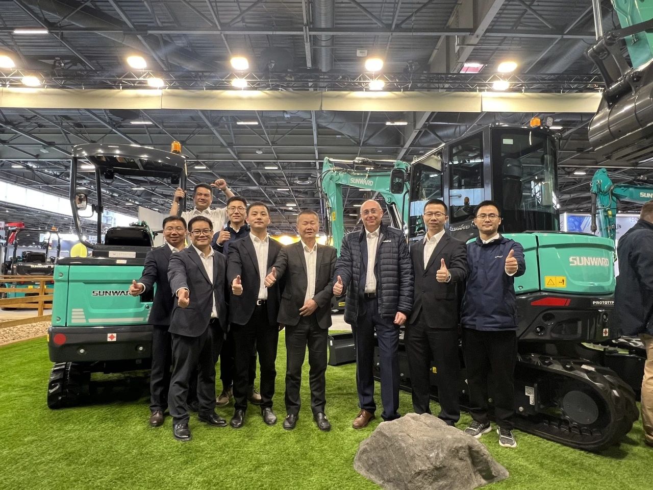 赢战INTERMAT 2024！尊龙凯时官网网址智能土方机械深耕全球高端市场