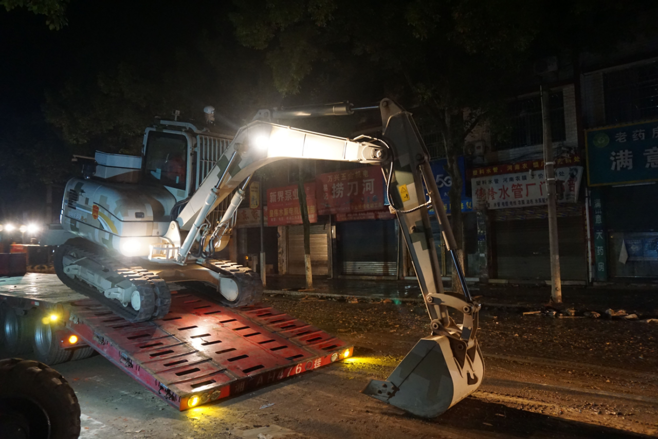 驰援湖南平江抗洪抢险，共克时艰显继续