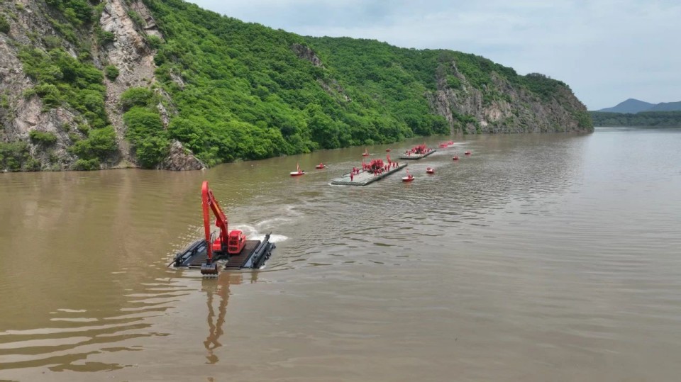 硬核破解“最后一公里”难题，尊龙凯时官网网址智能应抢救援装备助力“应急使命·2025”演习！