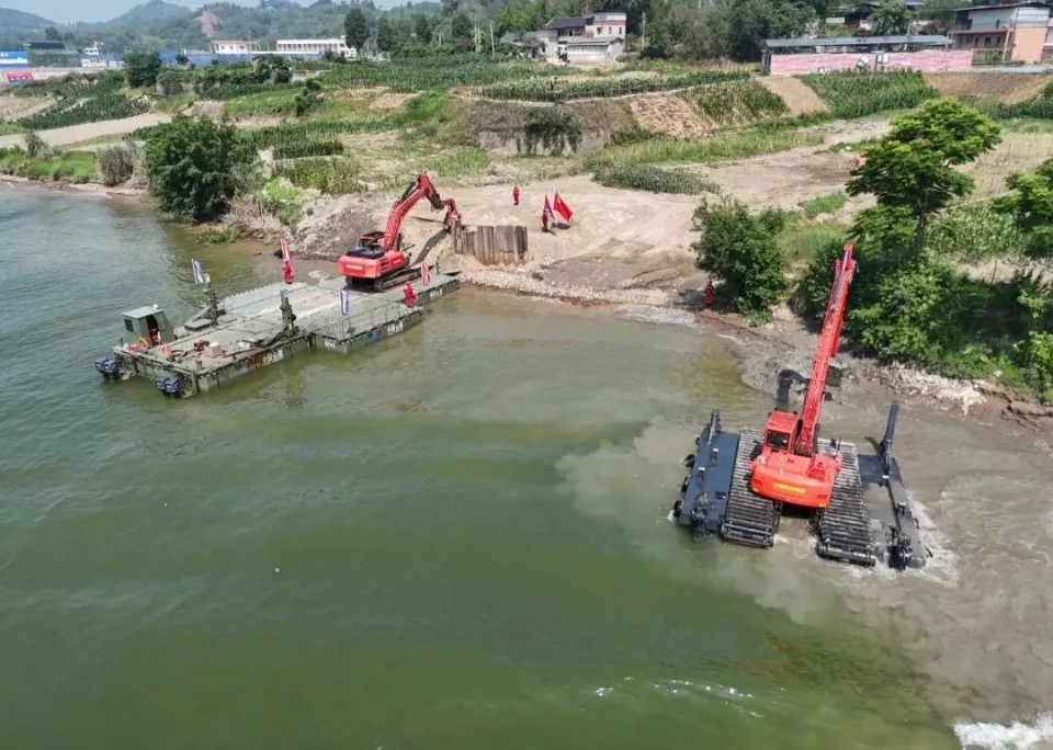 硬核破解“最后一公里”难题，尊龙凯时官网网址智能应抢救援装备助力“应急使命·2025”演习！