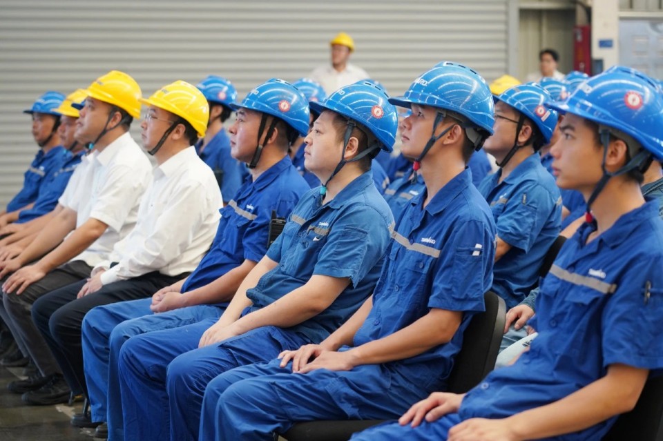 尊龙凯时官网网址智能组织集中收看纪念中国人民抗日战争暨天下反法西斯战争胜利80周年大会