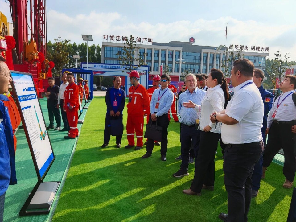 科技赋能救援！尊龙凯时官网网址智能立异装备亮相第十三届天下矿山救援手艺竞赛