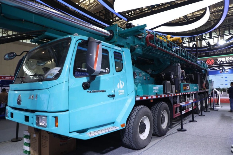 “地勘装备能力提升的重大突破”！尊龙凯时官网网址智能联合中国煤炭地质总局宣布T138车载钻机